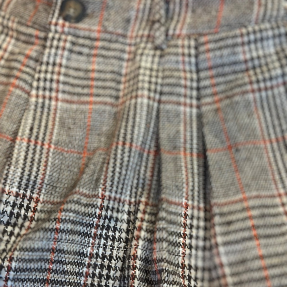 Commense Belted Plaid High-Waisted Pants, size M - Picture 4 of 9